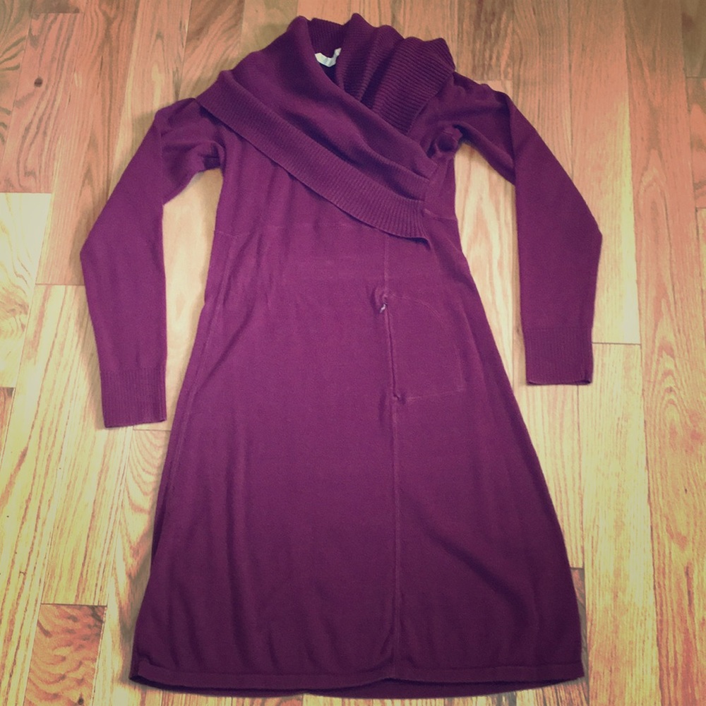 Athleta cowl neck sweater dress 👗